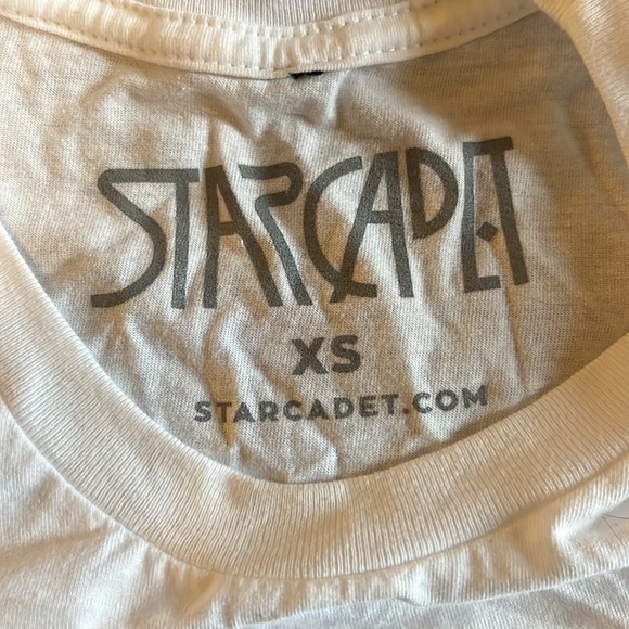 $5 for 25$ Star Cadet Graphic Tees NWOT |XS| - Picture 4 of 4